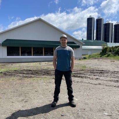 Profil relève Étienne Vigneault | Ferme A.D. Vigneault
